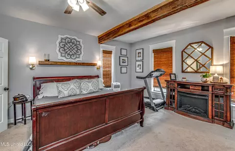 Bedroom - 4661 Wildwood Rd, Benton, MS 39039 photo 2 of 10