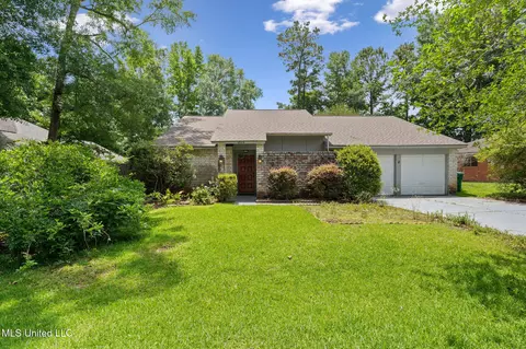 6944 Apona St, Diamondhead, MS 39525