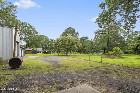 201 Poplar St, Florence, MS 39073 photo 35