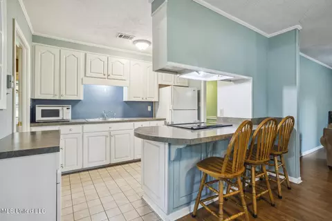 201 Poplar St, Florence, MS 39073 photo 13