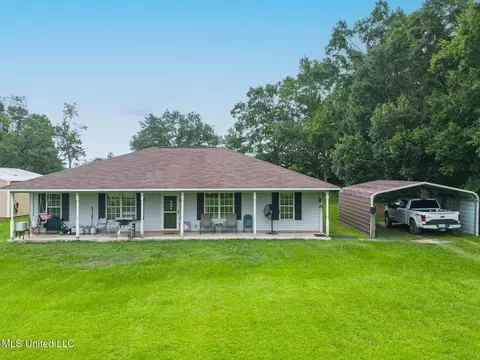26140 Elmer Ladner Rd, Pass Christian, MS 39571