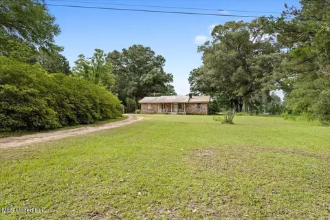 Exterior - 446 Snider Rd, Brooklyn, MS 39425 photo 1 of 4