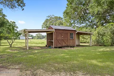 Exterior - 446 Snider Rd, Brooklyn, MS 39425 photo 4 of 4
