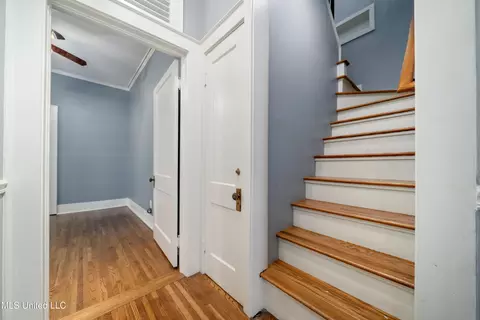 Entry Way - 905 Franklin St, Corinth, MS 38834 photo 1 of 1