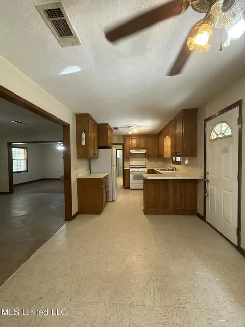 Kitchen - 12 Minerva Rd, Kilmichael, MS 39747 photo 1 of 7