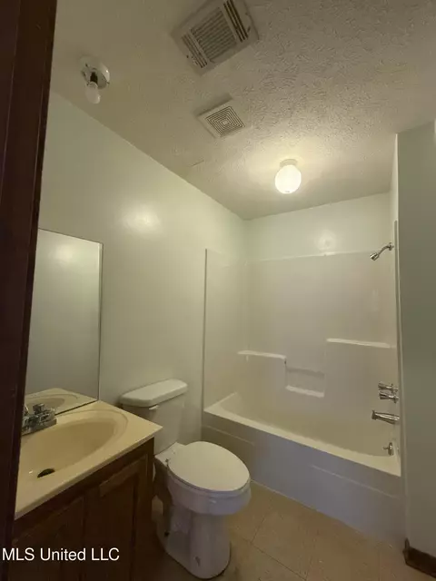 Bath - 12 Minerva Rd, Kilmichael, MS 39747 photo 1 of 4