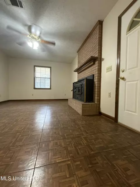 Living - 12 Minerva Rd, Kilmichael, MS 39747 photo 2 of 8