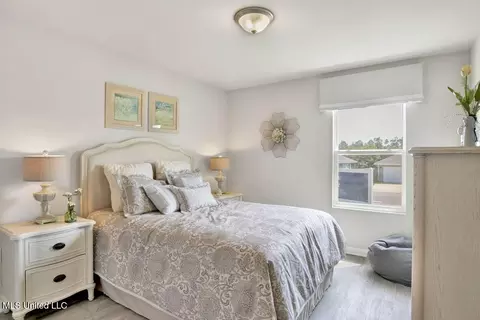 Bedroom - 9623 Reserve Blvd, Biloxi, MS 39532 photo 3 of 5