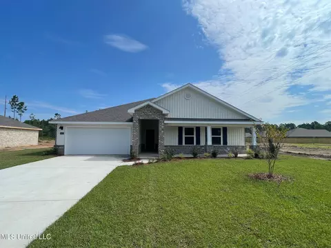 9623 Reserve Blvd, Biloxi, MS 39532