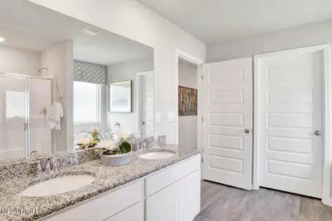 Bath - 9623 Reserve Blvd, Biloxi, MS 39532 photo 2 of 3