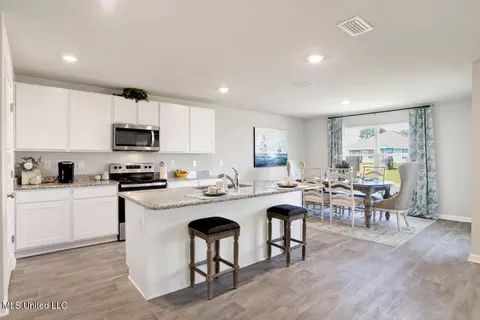 Kitchen - 9623 Reserve Blvd, Biloxi, MS 39532 photo 3 of 3