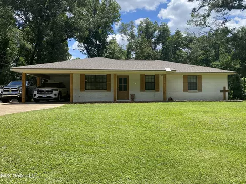 64 Ogden Rd, Natchez, MS 39120 photo 1