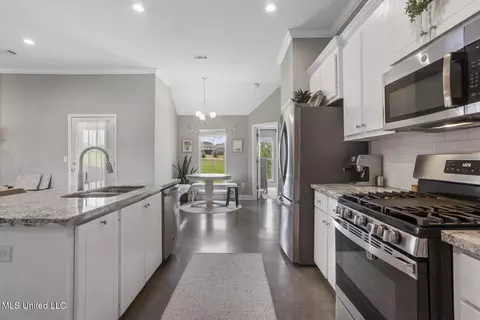 1202 Addison Ln, Brandon, MS 39042 photo 9