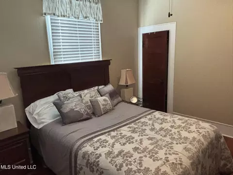 105 Linton Ave, Natchez, MS 39120 photo 9