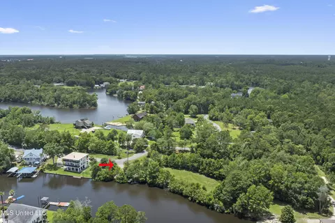 4524 Audubon Trl, Biloxi, MS 39532