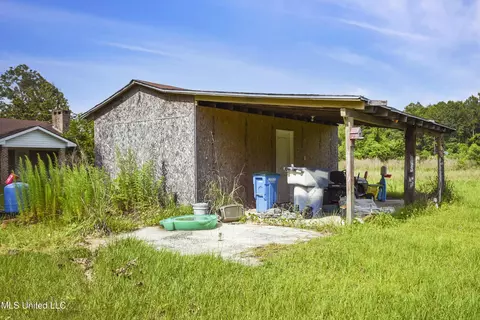 Exterior - 7520 Ogborn Dr, Moss Point, MS 39562 photo 3 of 3