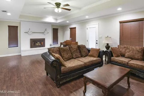 Living - 7520 Ogborn Dr, Moss Point, MS 39562 photo 2 of 2