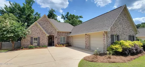 133 Sycamore Rdg, Madison, MS 39110