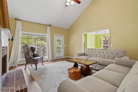 707 Spring Hill Dr, Madison, MS 39110 photo 6