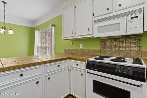 707 Spring Hill Dr, Madison, MS 39110 photo 12