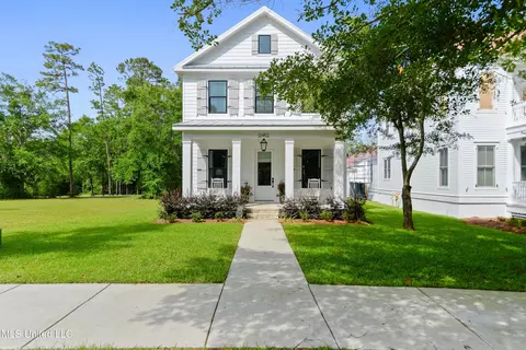 12452 Preservation Dr, Gulfport, MS 39503