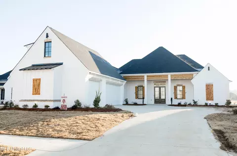 130 Genoa Dr, Madison, MS 39110