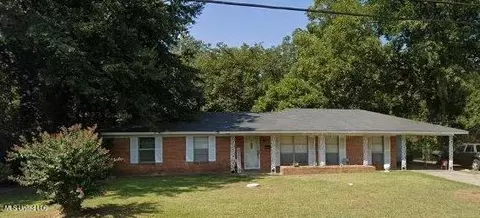 227 S Delta St, Greenville, MS 38703