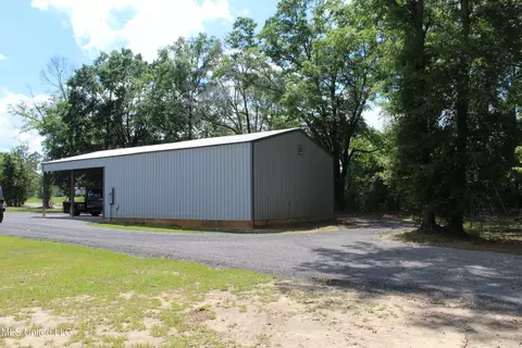 Exterior - 14270 Hwy 98, Lucedale, MS 39452 photo 2 of 5