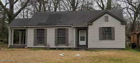 1058 Alta Vista Blvd, Jackson, MS 39209