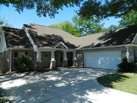 6456 Apelehama Rd, Diamondhead, MS 39525