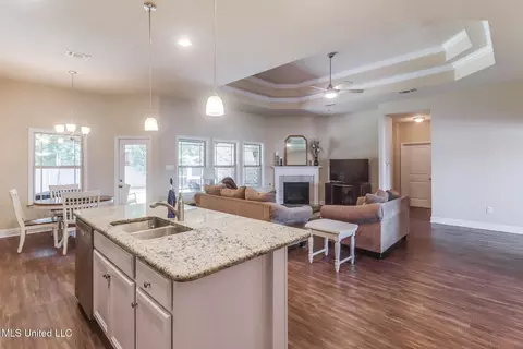 Entry Way - 6026 Red Gate Dr, Long Beach, MS 39560 photo 1 of 1
