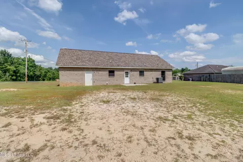 Exterior - 2 Colony Rd, Mchenry, MS 39561 photo 4 of 4