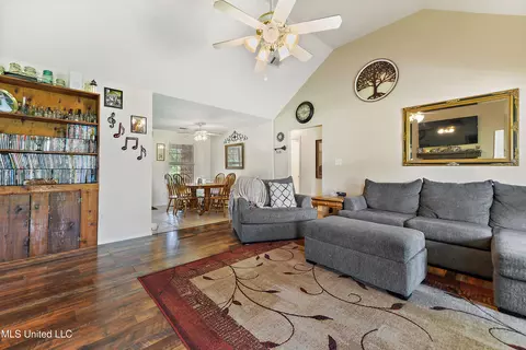 Living - 6814 Tanner Williams Rd, Lucedale, MS 39452 photo 1 of 2