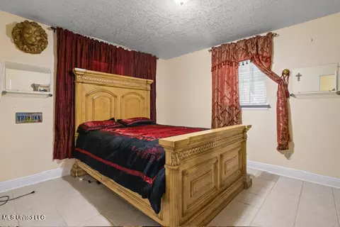 Bedroom - 281 7 Th St, Biloxi, MS 39530 photo 3 of 3