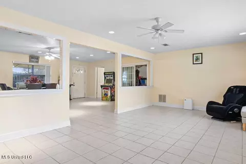 Other - 281 7 Th St, Biloxi, MS 39530 photo 4 of 8