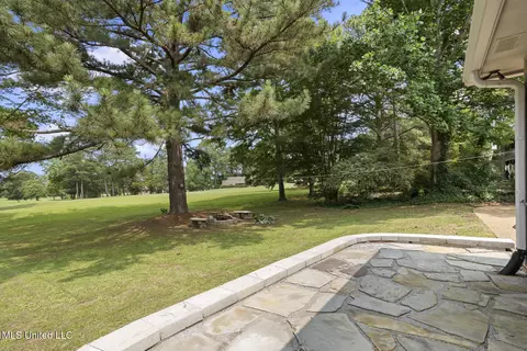 Exterior - 415 Spike Rdg, Canton, MS 39046 photo 4 of 6