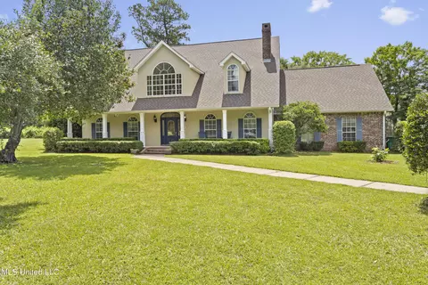 12880 Coles Cv, Gulfport, MS 39503