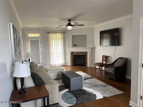 220 Forked Creek Pkwy, Hernando, MS 38632 photo 8