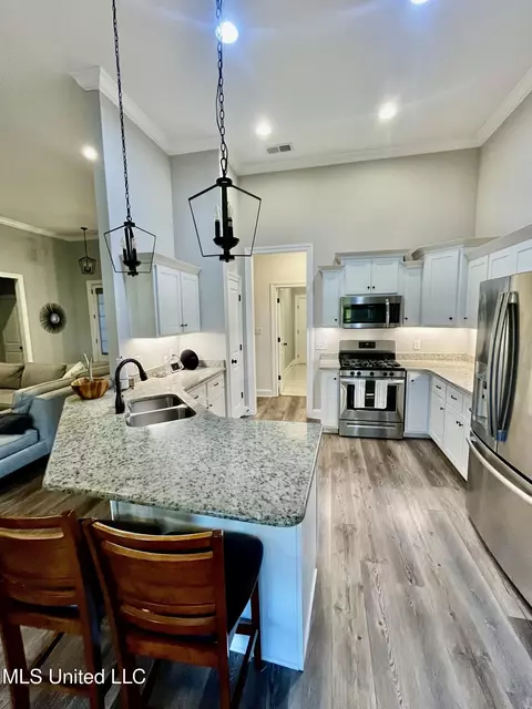 Kitchen - 8619 Williamson Dr, Olive Branch, MS 38654 photo 1 of 1