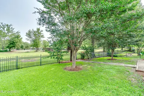 618 N Harbor Dr, Brandon, MS 39047 photo 46