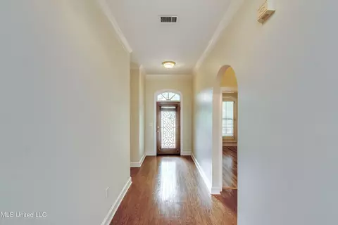 618 N Harbor Dr, Brandon, MS 39047 photo 7