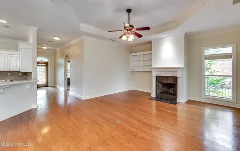 618 N Harbor Dr, Brandon, MS 39047 photo 8