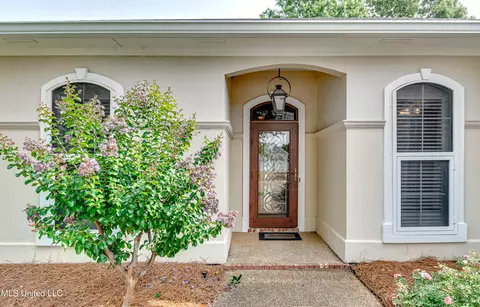 618 N Harbor Dr, Brandon, MS 39047 photo 3