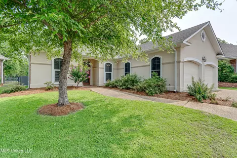 618 N Harbor Dr, Brandon, MS 39047 photo 4