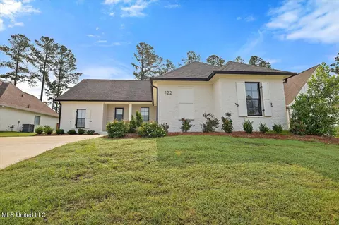 122 Seymour Dr, Madison, MS 39110