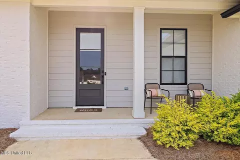 Exterior - 122 Seymour Dr, Madison, MS 39110 photo 2 of 7
