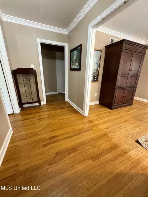 Entry Way - 2293 Elm St, Hernando, MS 38632 photo 2 of 3