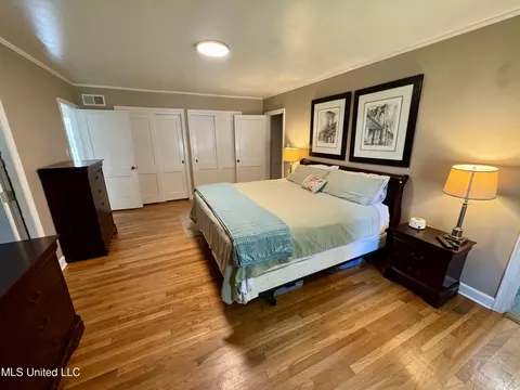 Bedroom - 2293 Elm St, Hernando, MS 38632 photo 2 of 4