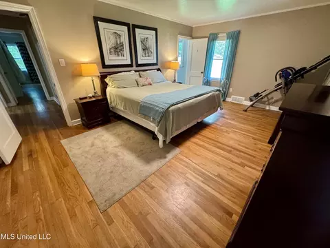 Bedroom - 2293 Elm St, Hernando, MS 38632 photo 1 of 4