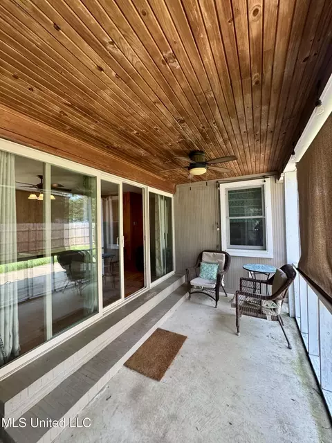 Exterior - 2293 Elm St, Hernando, MS 38632 photo 9 of 22